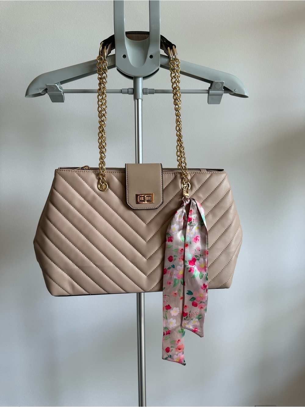 Ardene Taupe Quilted Shoulder Bag with Gold Chain and Floral Scarf
